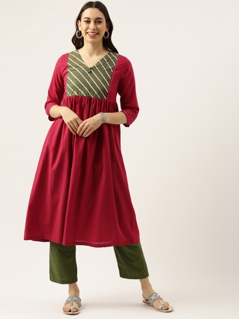 

Lokatita Women Red & Green Cotton Embroidered Gotta Patti Kurta