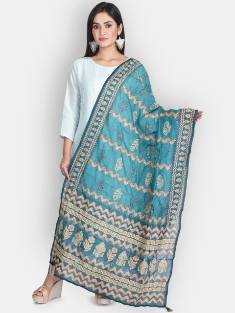 

Sanwara Green & Red Embroidered Pure Silk Dupatta With Thread Work