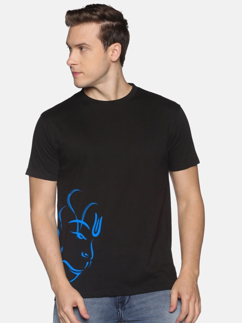 

MASH UNLIMITED Men Black & Blue Printed Slim Fit T-shirt