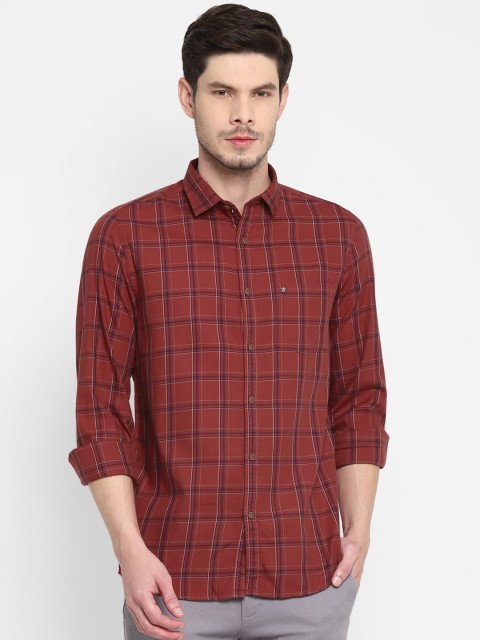 

Turtle Men Maroon Slim Fit Opaque Checked Casual Shirt