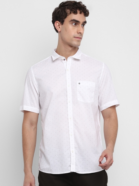 

Turtle Men White Slim Fit Opaque Printed Casual Shirt