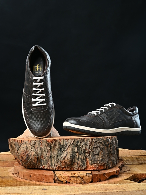 

Hydes N Hues Men Brown Leather Sneakers