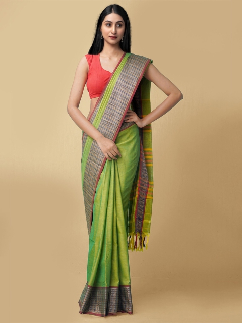 

Unnati Silks Green & Maroon Solid Pure Cotton Handloom Narayan Peth Saree