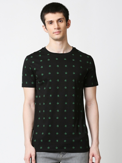 

Bewakoof Men Black Printed T-shirt