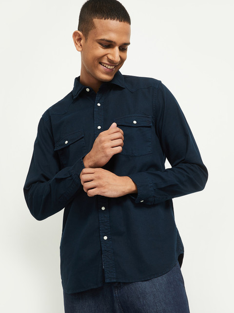 

max Men Navy Blue Opaque Casual Shirt