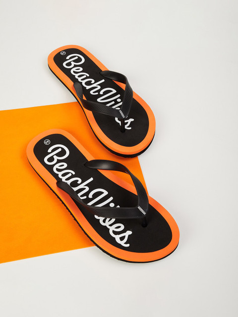 

Forca by Lifestyle Men Black & Orange Printed Rubber Thong Flip-Flops