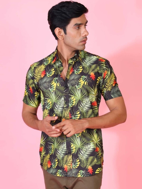 

Tistabene Men Black Floral Opaque Printed Casual Shirt