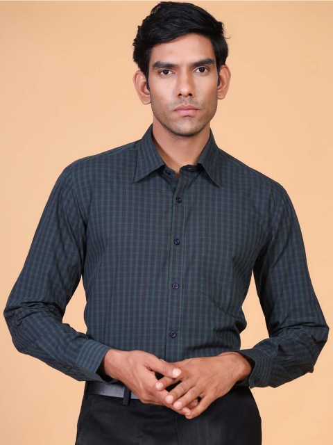 

Tistabene Men Blue Opaque Checked Casual Shirt