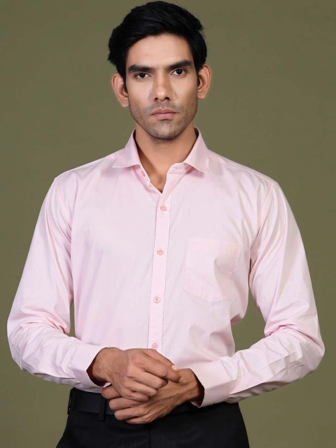 

Tistabene Men Pink Opaque Casual Shirt