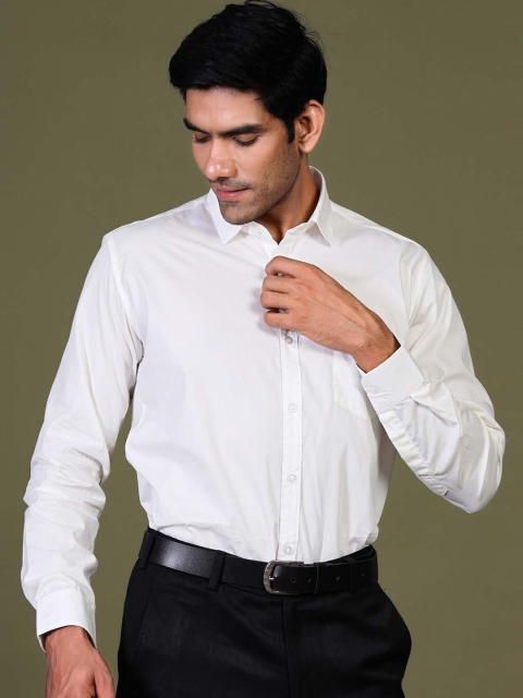 

Tistabene Men White Opaque Casual Shirt