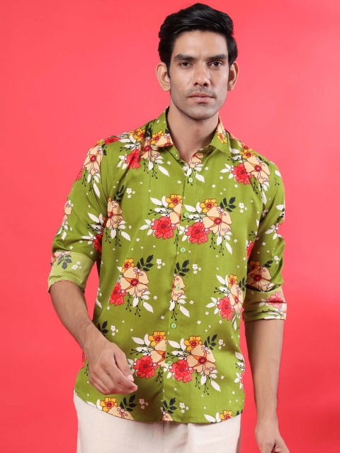 

Tistabene Men Green Opaque Printed Casual Shirt