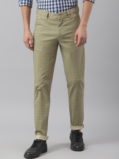 

Richlook Men Khaki Checked Casual Trousers