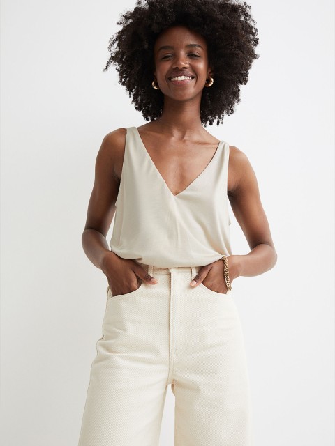 

H&M Women Beige V-Neck Vest Top