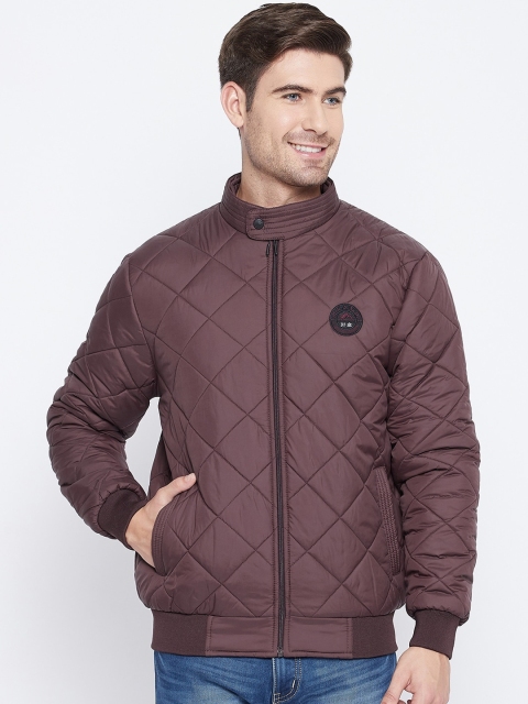 

Okane Men Burgundy Lightweight Quilted Jacket