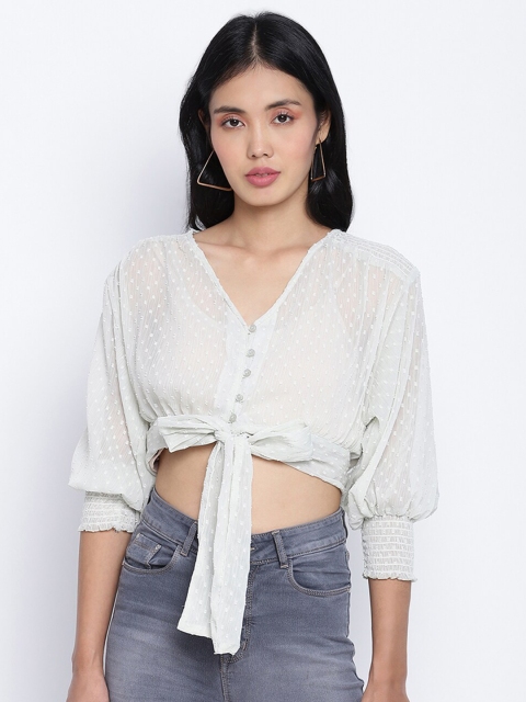 

Oxolloxo Off White Self Design Regular Crop Top