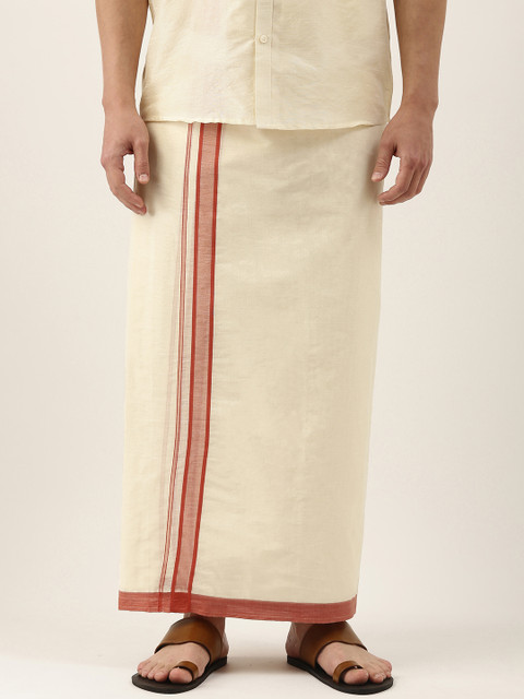 

Thangamagan Men Off-White & Maroon Solid Pure Cotton Dhoti With Fancy Border