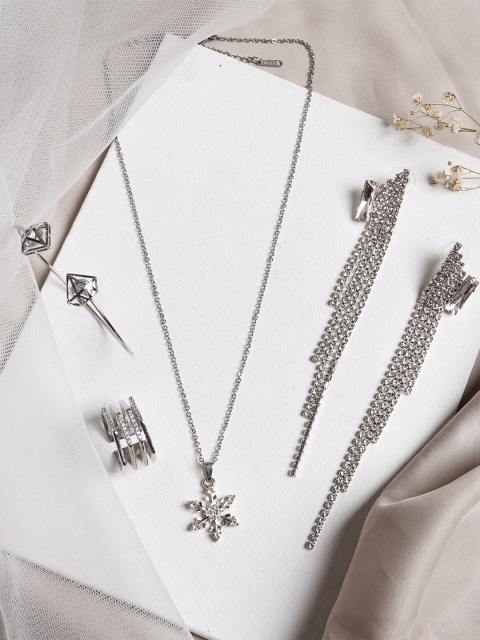 

JOKER & WITCH Glossy Silver Plated Jewellery Set
