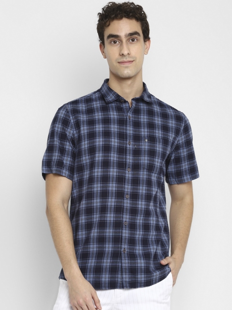 

Turtle Men Blue Slim Fit Opaque Checked Casual Shirt