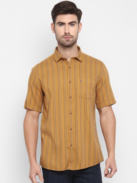 

Turtle Men Yellow & Blue Striped Slim Fit Casual Shirt