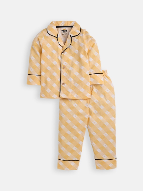 

AMUL Kandyfloss Unisex Kids Orange Pure Cotton Graphic Night Suit
