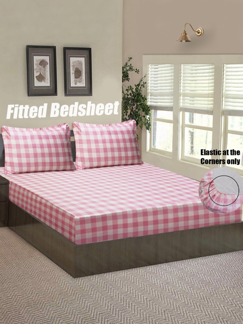 

Good Homes by Home Candy Pink & White Geometric 144 TC Queen Bedsheet with 2 Pillow Covers