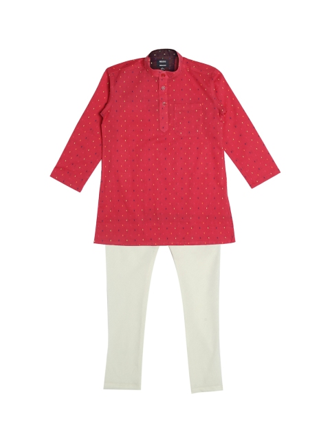 

NEUDIS Boys Red Printed Regular Pure Cotton Kurta with Churidar