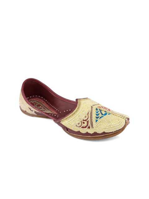 

Hulya Men Beige Woven Design Leather Mojaris