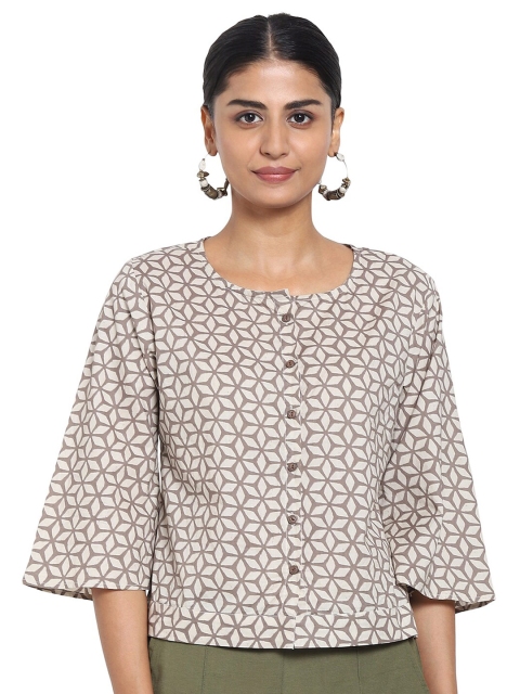 

Bewakoof Off White & Grey Floral Cotton Regular Top