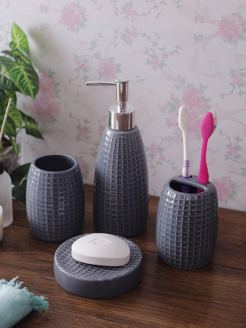 

House Of Accessories Set Of 4 Grey Textured Bathroom Accessories