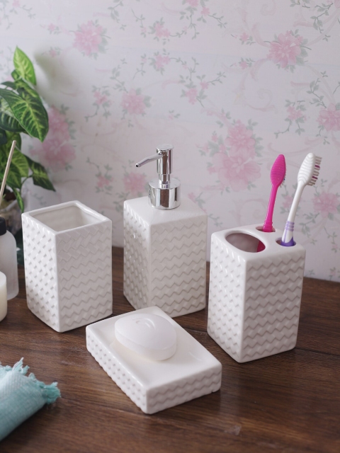 

House Of Accessories Set Of 4 White Textured Bathroom Accessories