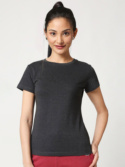 

Bewakoof Women Grey Solid Round Neck Cotton T-shirt