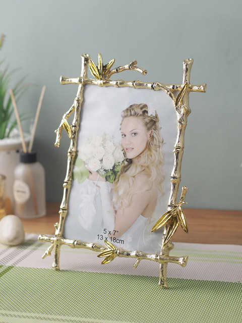 

House Of Accessories Gold-Toned Solid Table Photo Frame