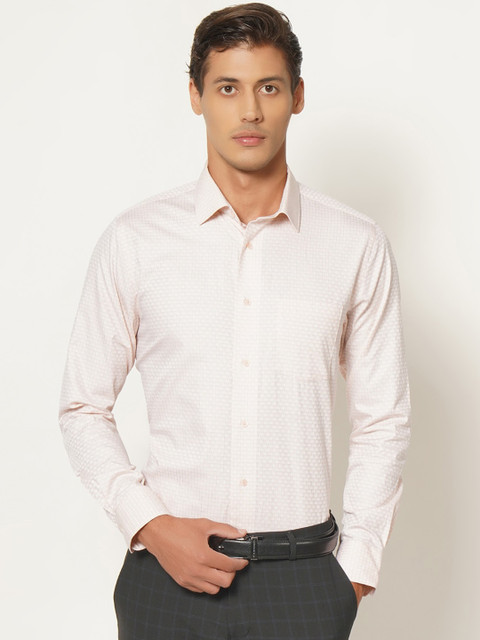 

Blackberrys Men Pink Slim Fit Opaque Printed Cotton Formal Shirt
