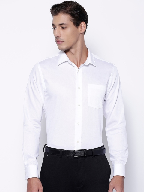 

Blackberrys Men White Slim Fit Opaque Cotton Formal Shirt