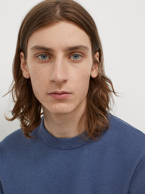 

H&M Men Blue Solid Cashmere-Blend Jumper