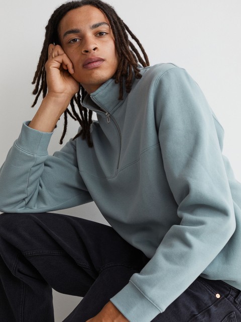 

H&M Men Green Relaxed Fit Sweatshirt