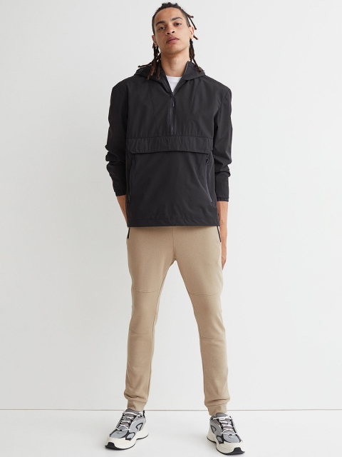 

H&M Men Beige Solid Skinny Fit Joggers