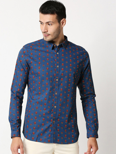 

Bewakoof Men Navy Blue Floral Opaque Printed Cotton Casual Shirt