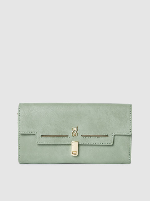 

Baggit Women Green Solid Envelope