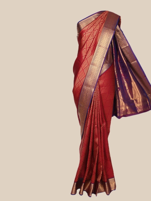 

The Chennai Silks Maroon & Gold-Toned Woven Design Zari Brocade Fusion Saree