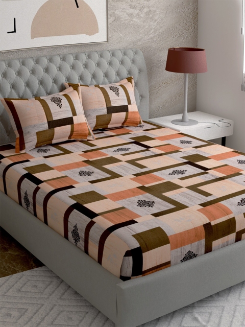 

EverHOME Peach-Coloured & Brown Geometric 144 TC Super King Bedsheet with 2 Pillow Covers