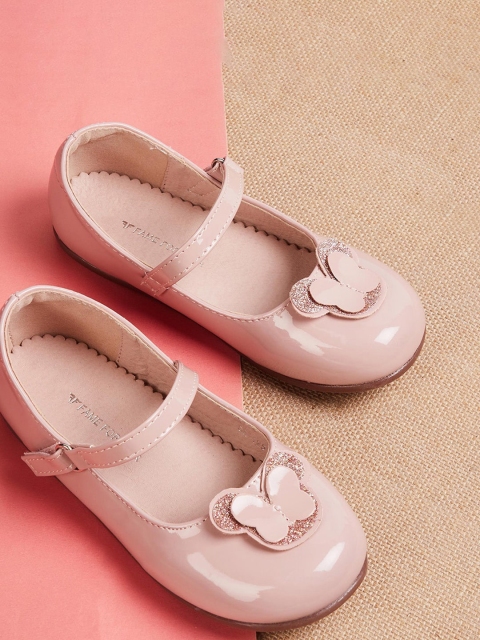 

Fame Forever by Lifestyle Girls Pink Embellished Ballerinas Flats