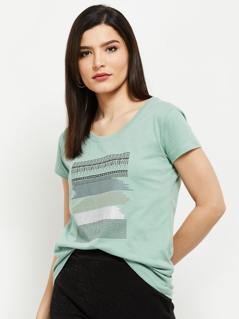 

max Women Green Typography Printed V-Neck T-shirt
