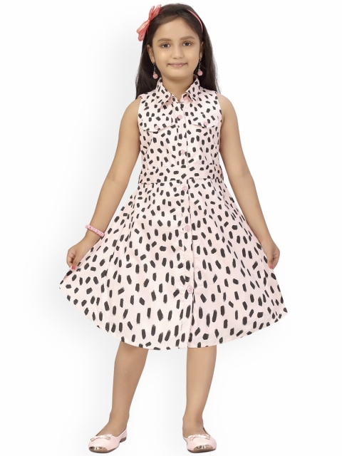 

Aarika Girls Peach-Coloured & Black Geometric Printed Cotton A-line Dress