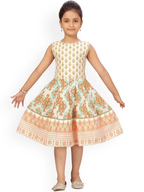

Aarika Cream-Coloured Ethnic Motifs Dress