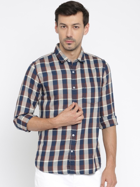 

Flying Machine Men Blue & Brown Checked Casual Shirt