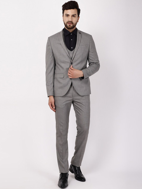 

Blackberrys Men Charcoal & Black Solid Slim Fit Single-Breasted Formal 3-Piece Suit