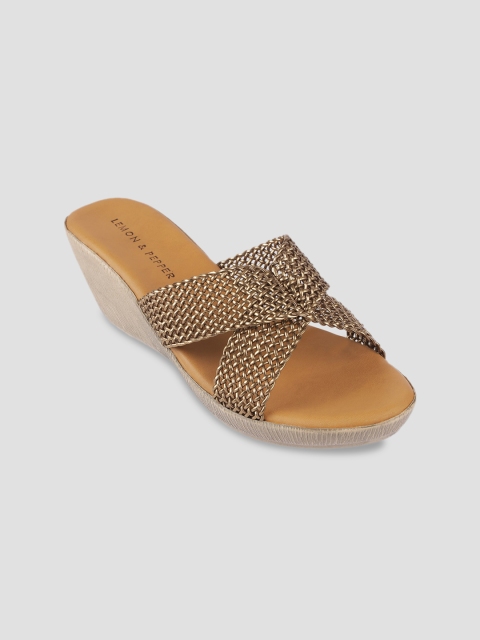 

LEMON & PEPPER Women Gold-Toned PU Wedge Sandals