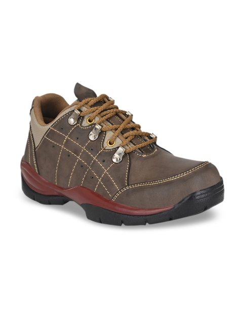 

BUCIK Men Brown Flat Boots