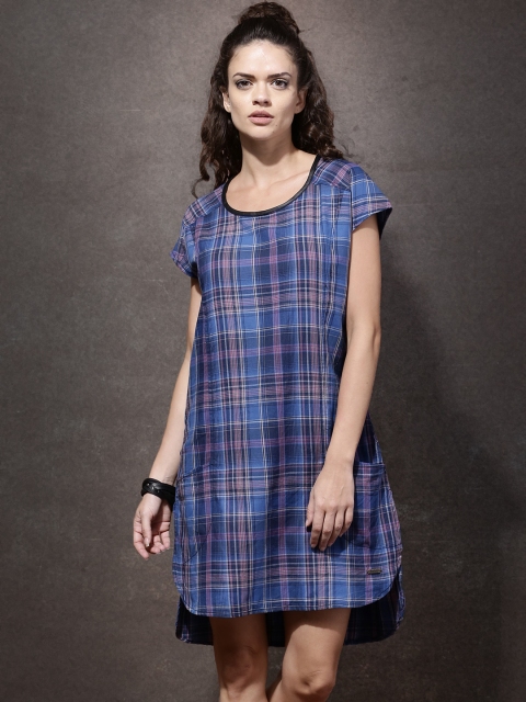 

Roadster Women Blue & Purple Checked Shift Dress